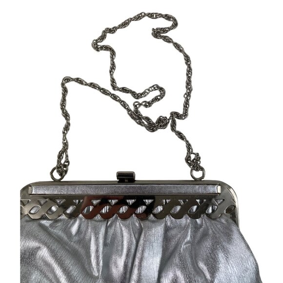 Vintage Lewisette Silver Metallic Evening Clutch Purse With Chain Strap - Picture 7 of 14